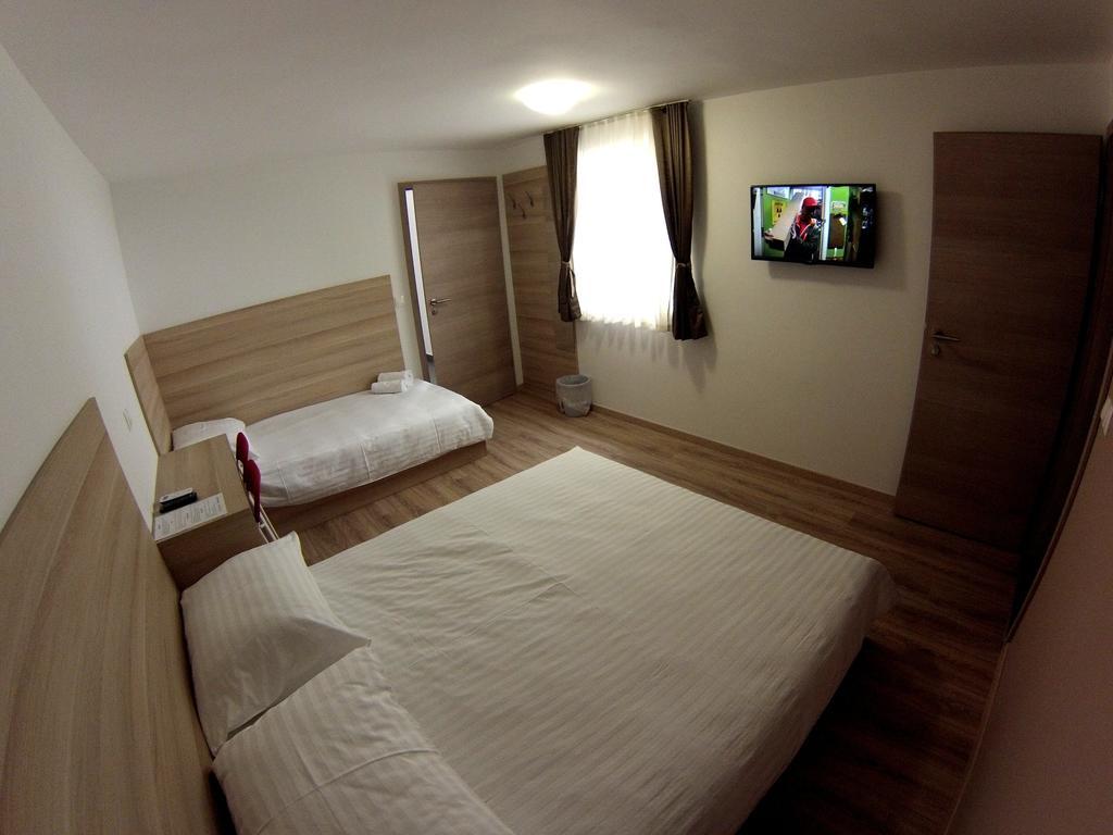 Sweet Dreams Rooms And Apartments Postojna Zimmer foto